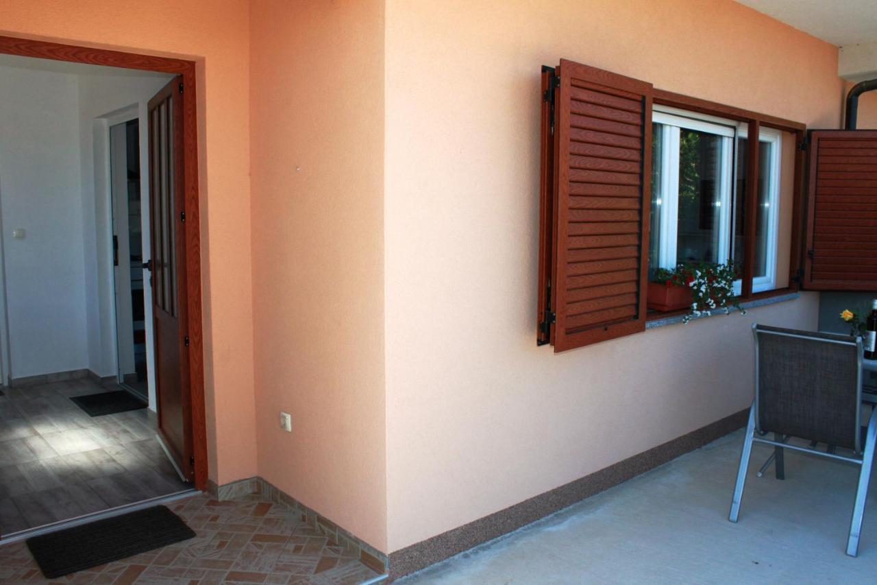 Studio Apartment Nin Exterior foto